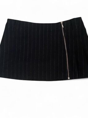 Stradivarius black pinstripe mini skirt with zipper detail size 38